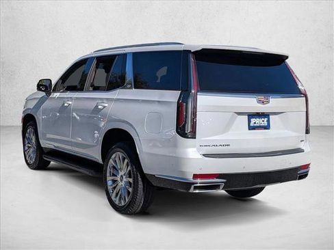 Used 2022 Cadillac Escalade Premium Luxury image 8