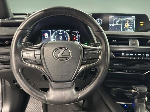 Used 2019 Lexus UX 200 F Sport FWD image 23