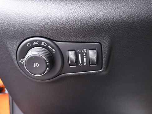 New 2026 Jeep Compass Limited image 9