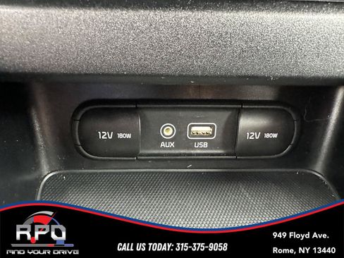 Used 2020 Kia Forte LXS FWD image 14