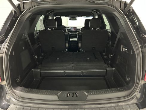 Used 2020 Ford Explorer Limited AWD/4WD image 34