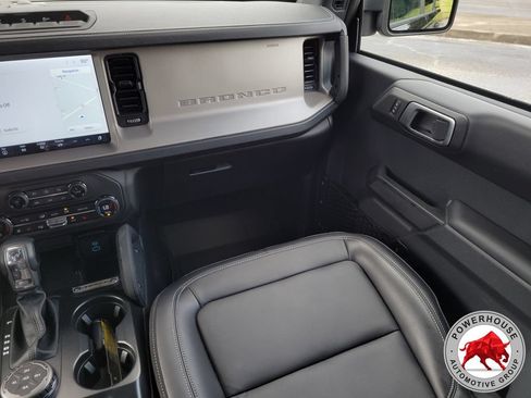 Used 2025 Ford Bronco Outer Banks w/ Sasquatch Package AWD/4WD image 20