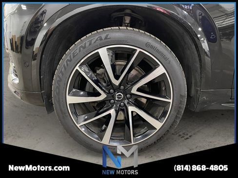 Used 2023 Volvo XC90 B5 Plus w/ Protection Package Premier image 14