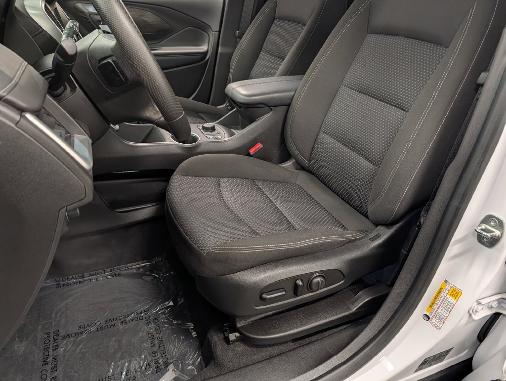 Used 2023 GMC Terrain SLE w/ Driver Convenience Package AWD/4WD image 13