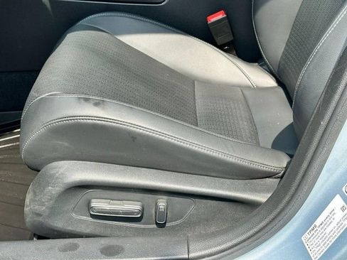 Used 2023 Honda Civic Touring image 17