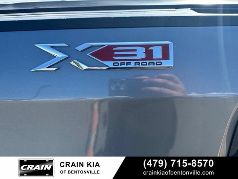 Used 2021 GMC Sierra 1500 SLT w/ SLT Premium Plus Package AWD/4WD image 25
