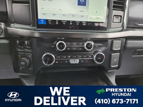 Used 2023 Ford F250 Lariat w/ Sport Appearance Package image 23