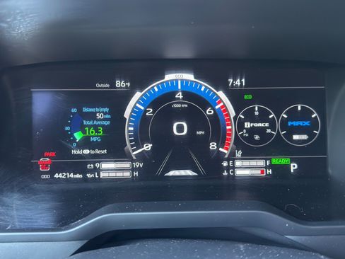 Used 2024 Toyota Sequoia Limited AWD/4WD image 19