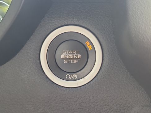 Used 2020 RAM 1500 Big Horn AWD/4WD image 29