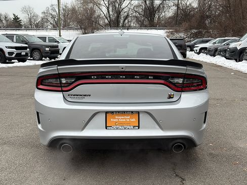 Certified 2022 Dodge Charger Scat Pack image 4