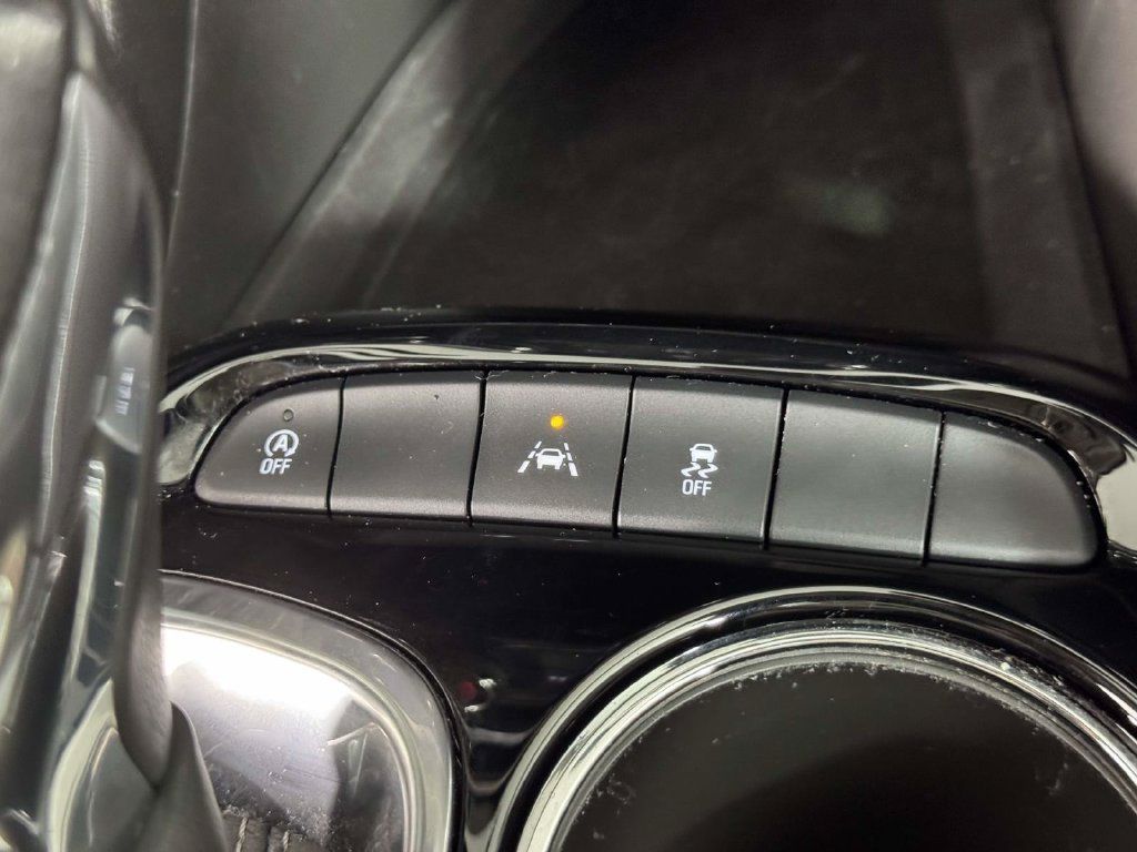 Used 2024 Buick Encore GX Sport Touring w/ Experience Buick Package FWD image 30