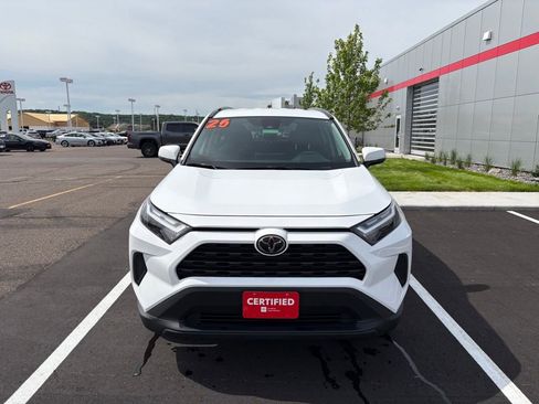 Certified 2025 Toyota RAV4 XLE AWD/4WD image 9