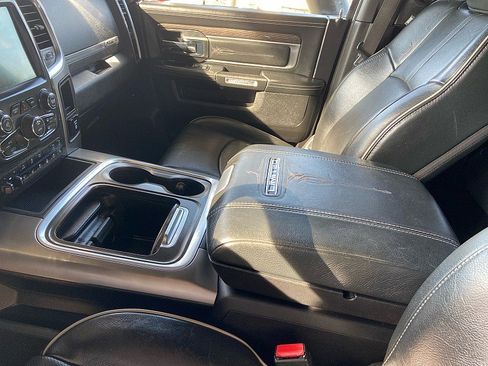 Used 2017 RAM 1500 Limited image 10