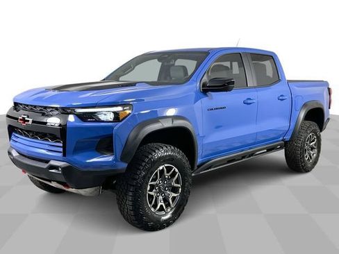 New 2026 Chevrolet Colorado ZR2 w/ Technology Package AWD/4WD image 1