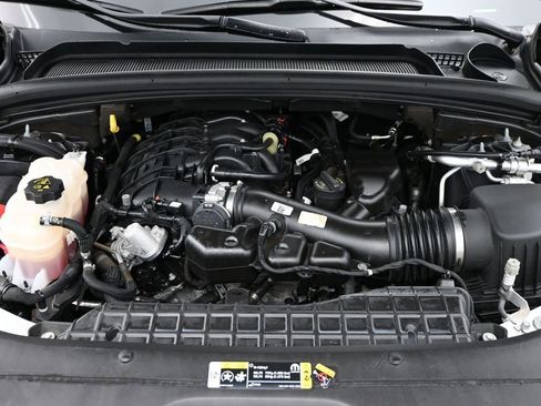 Used 2022 Jeep Grand Cherokee L Limited image 14