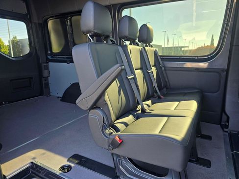 New 2026 Mercedes-Benz Sprinter 2500 image 23