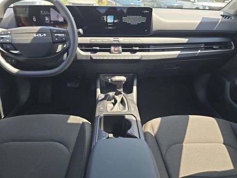 New 2026 Kia K4 FWD image 13