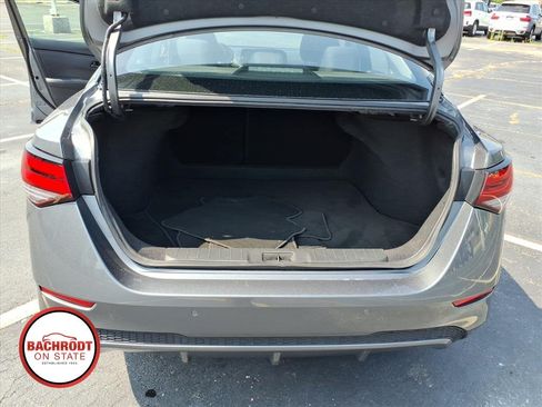 Used 2024 Nissan Sentra S FWD image 28