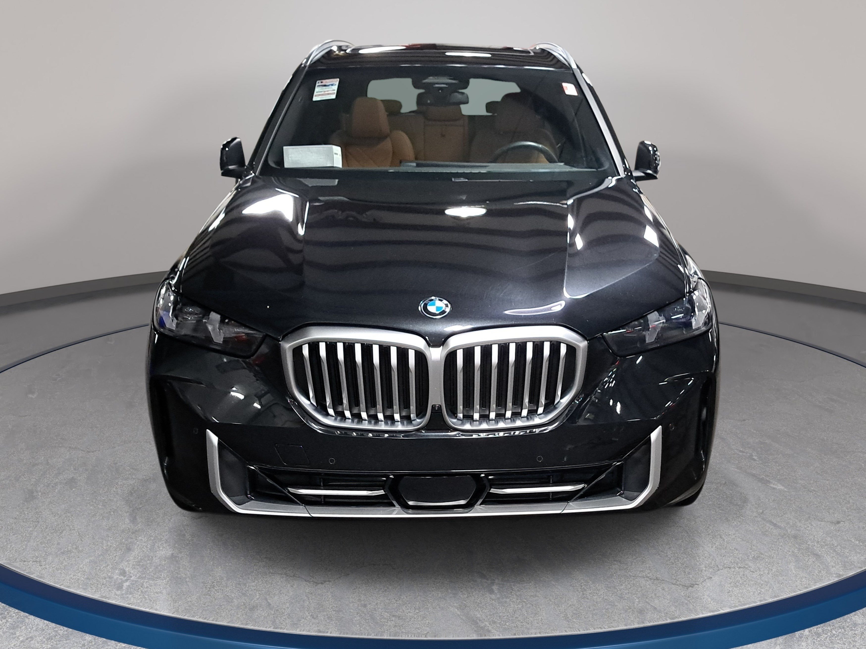 Certified 2024 BMW X5 xDrive40i w/ Parking Assistance Package AWD/4WD image 2