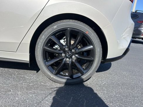 New 2026 MAZDA MAZDA3 2.5 S Hatchback w/ Premium Pkg image 5