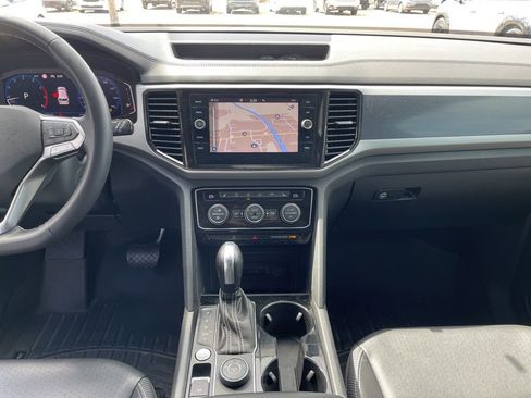 Used 2021 Volkswagen Atlas Cross Sport SEL AWD/4WD image 12