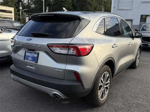 Used 2022 Ford Escape SEL image 4