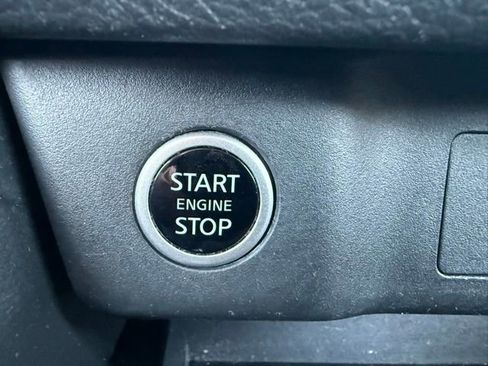 Used 2023 Nissan Rogue SV image 22