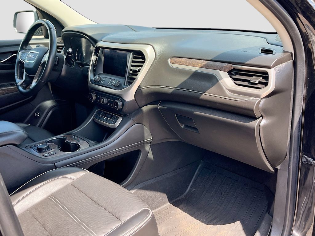 Used 2022 GMC Acadia Denali w/ Denali Ultimate Package AWD/4WD image 33