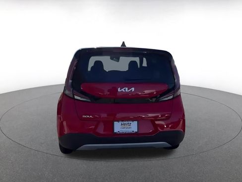 Used 2025 Kia Soul LX w/ LX Technology Package image 12