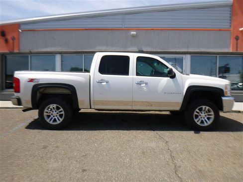Used 2012 Chevrolet Silverado 1500 LT w/ All-Star Edition AWD/4WD image 5