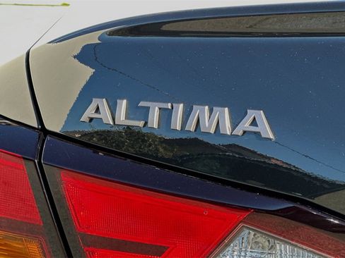 New 2025 Nissan Altima 2.5 S image 7