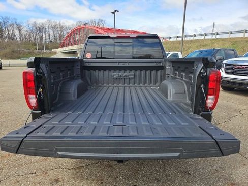 New 2026 GMC Sierra 1500 Elevation w/ Elevation Premium Package AWD/4WD image 18