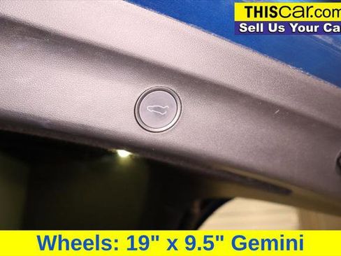 Used 2022 Tesla Model Y Long Range image 26