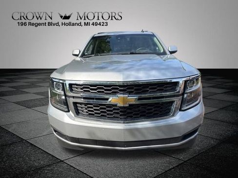 Used 2015 Chevrolet Suburban LT AWD/4WD image 2