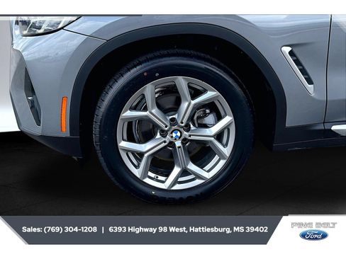 Used 2024 BMW X3 sDrive30i RWD image 7