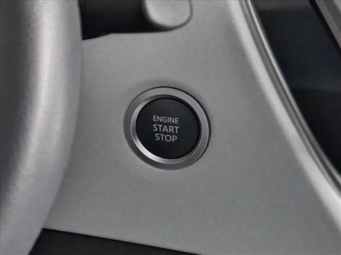 Used 2025 Toyota Corolla SE FWD image 21