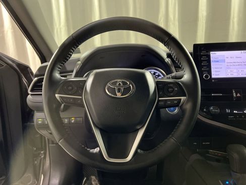 Used 2022 Toyota Camry LE image 22
