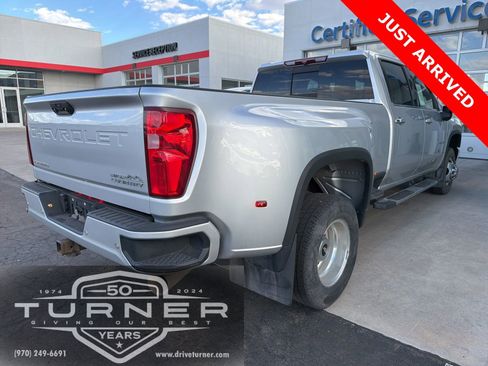 Used 2022 Chevrolet Silverado 3500 High Country w/ Safety Package II image 2