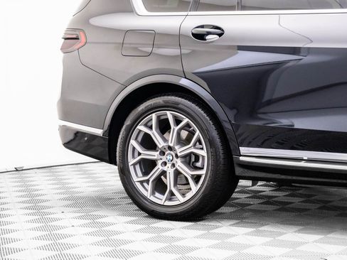 Used 2024 BMW X7 xDrive40i image 34