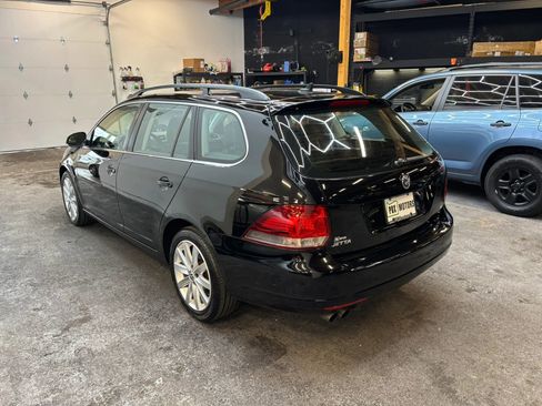 Used 2012 Volkswagen Jetta TDI FWD image 5