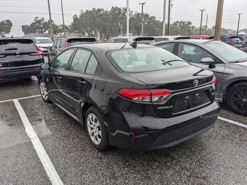 Used 2024 Toyota Corolla LE image 10
