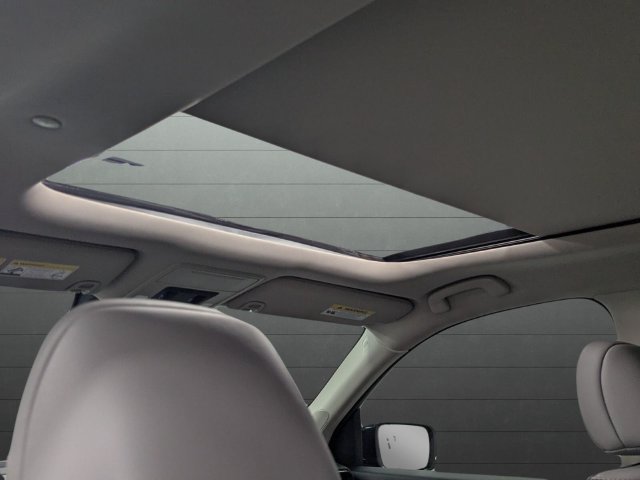 Certified 2024 Honda Pilot Touring image 31