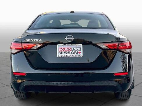 Certified 2025 Nissan Sentra SV image 4