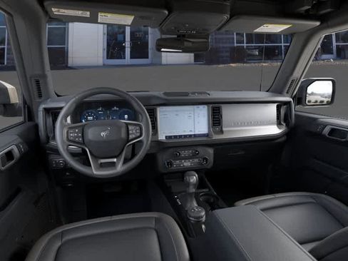 New 2026 Ford Bronco Outer Banks AWD/4WD image 9