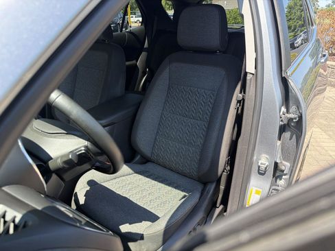Used 2023 Chevrolet Equinox LT FWD image 14