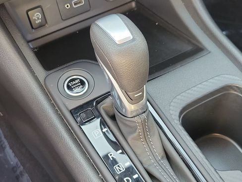Used 2025 Nissan Sentra S FWD image 26