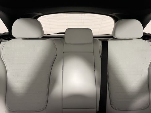 New 2026 Mercedes-Benz GLC 300 image 14