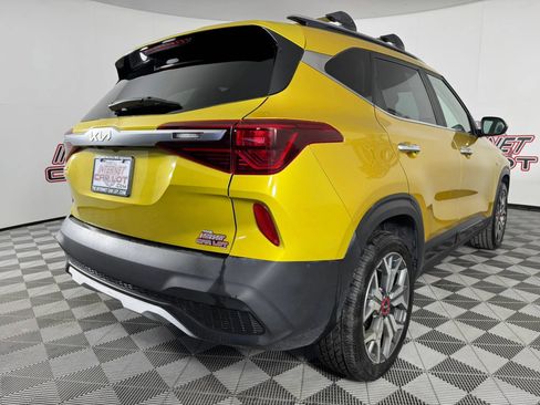 Used 2023 Kia Seltos SX w/ SX Sunroof Package image 29