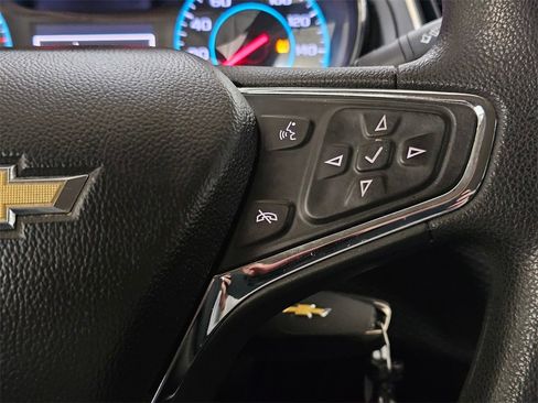 Used 2017 Chevrolet Cruze LT image 29