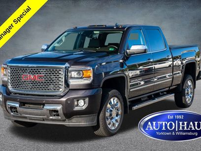 Used 2015 GMC Sierra 2500 Denali w/ Duramax Plus Package